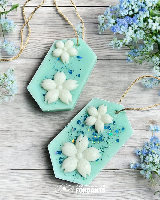 Suspension Fleur de coton