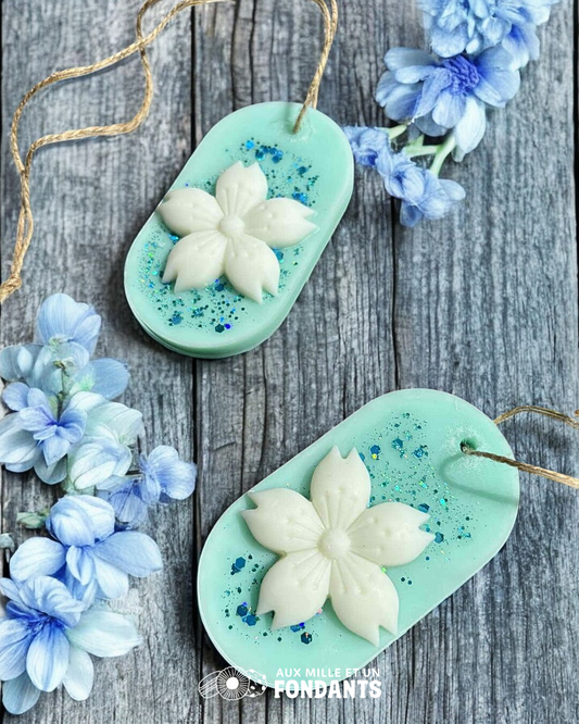 Suspension Fleur de coton