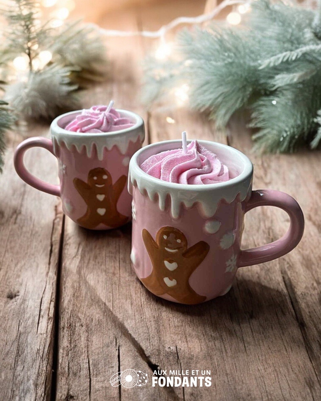 Bougie mug pain d'épices rose
