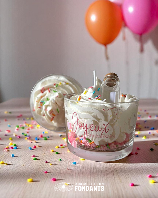 Bougie "Joyeux anniversaire"